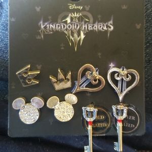 Never used kingdom hearts earrings
